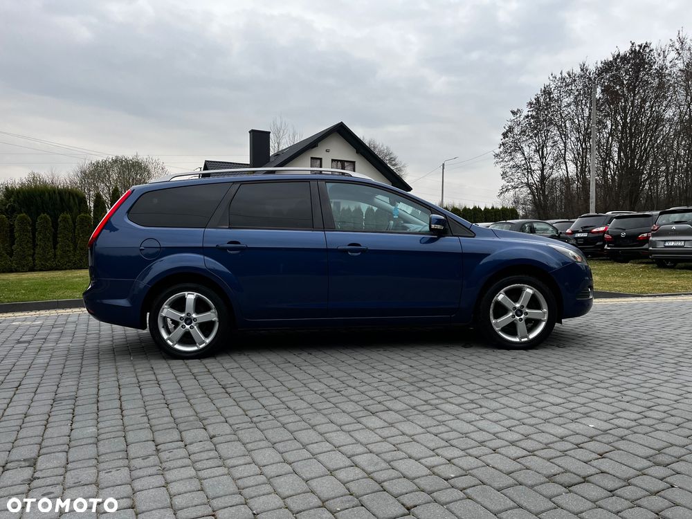 Ford Focus SW 1.8 Titanium - 2