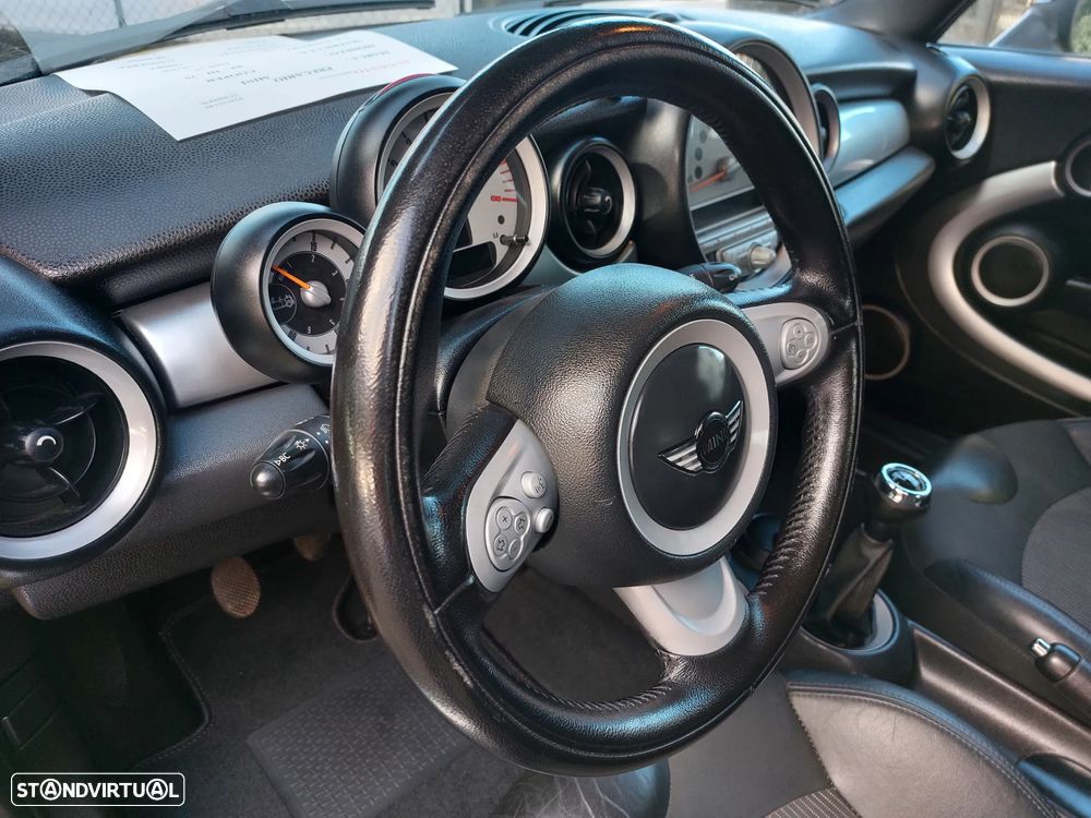 MINI Cabrio Cooper - 15