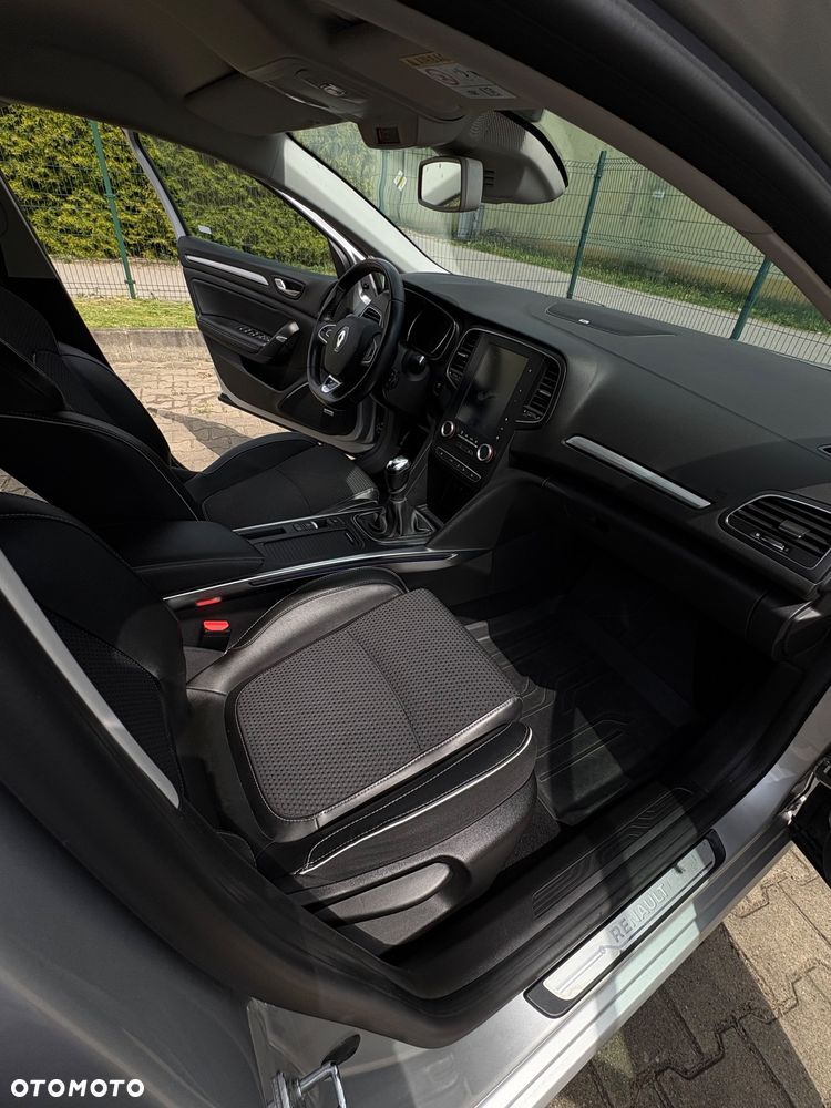 Renault Megane - 18