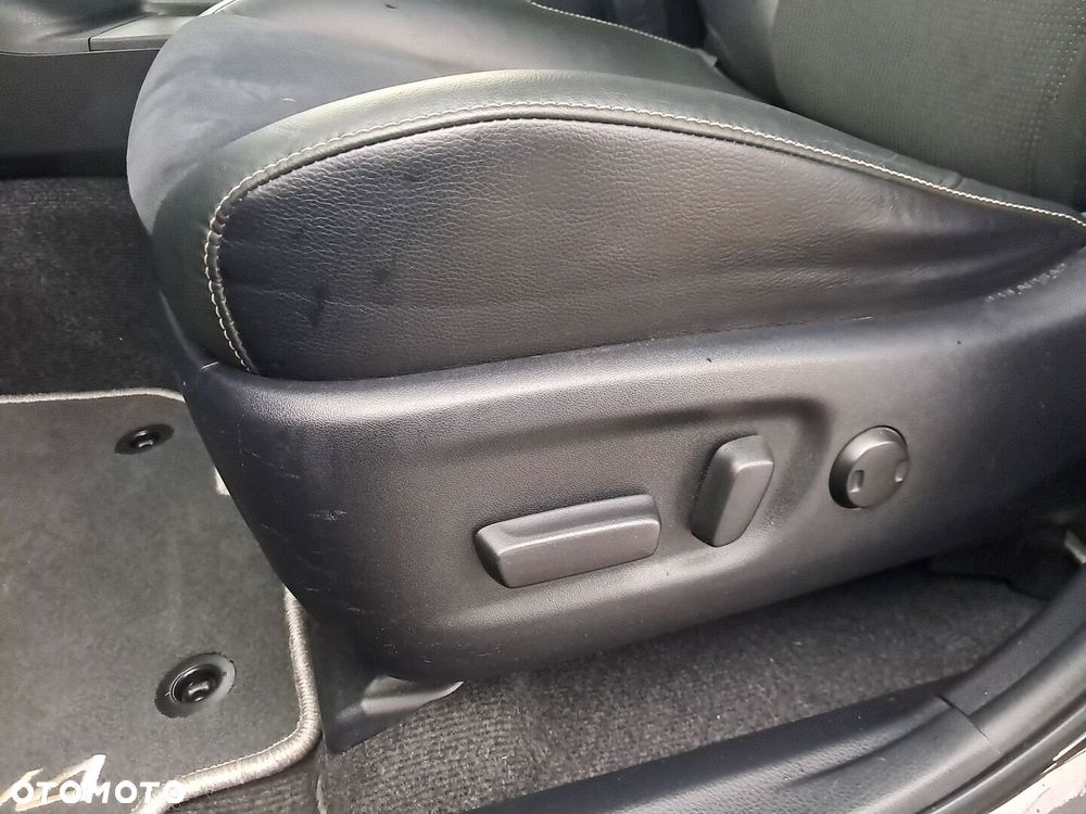 Toyota RAV4 Hybrid Style 4x4 - 15
