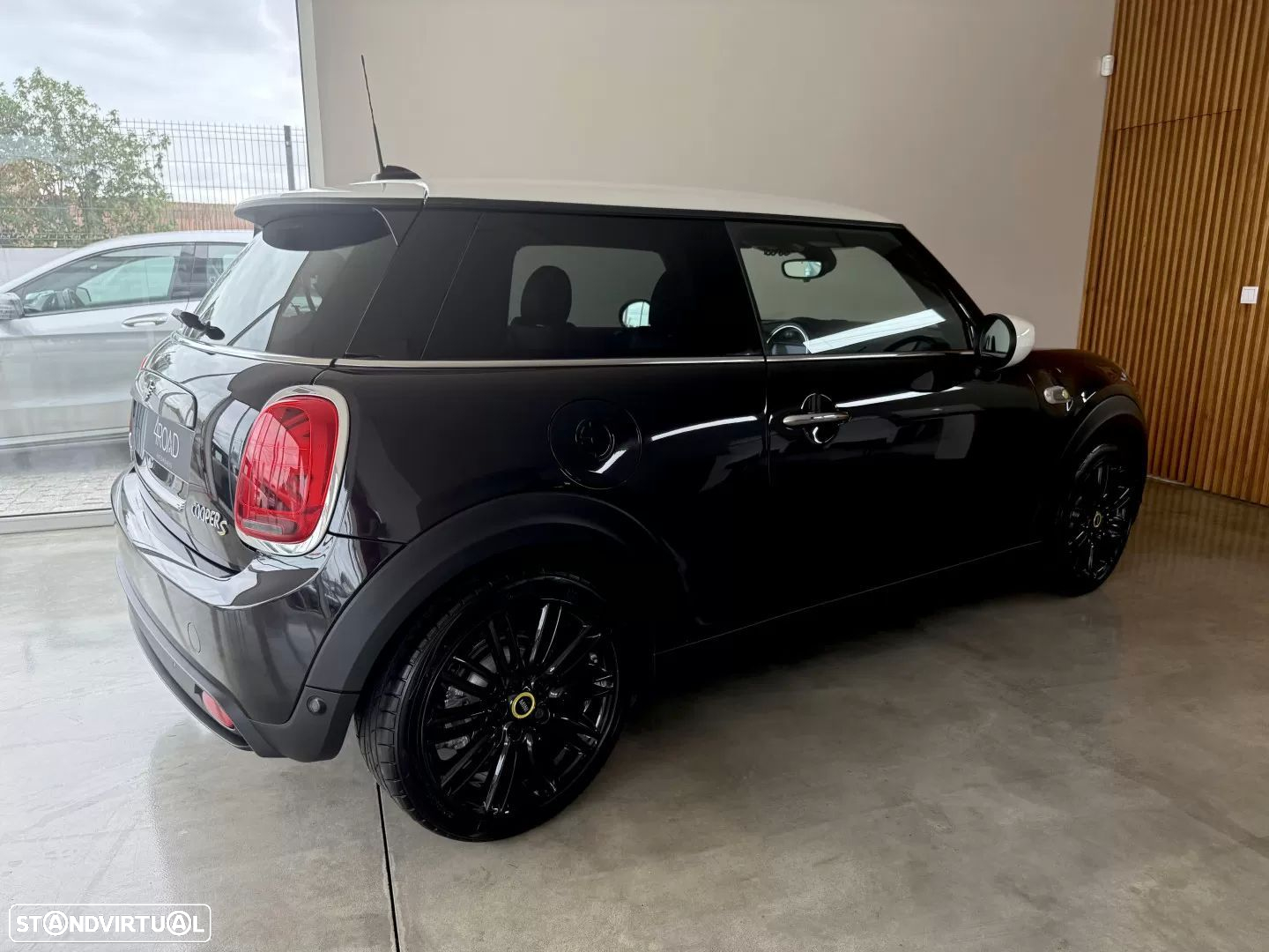 MINI 3 Portas Cooper SE - 34