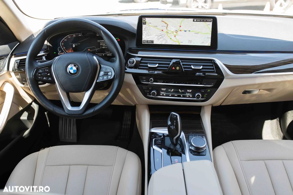 BMW Seria 5 520d xDrive Aut. Luxury Line - 37