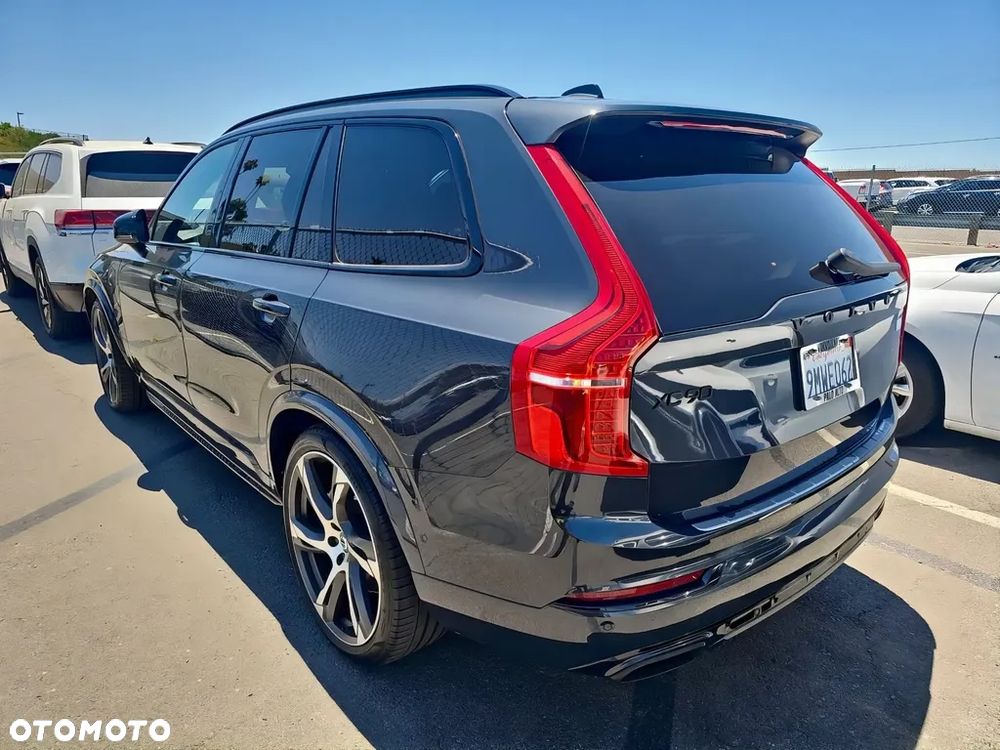 Volvo XC 90 T8 AWD Plug-In Hybrid R-Design 7os - 4