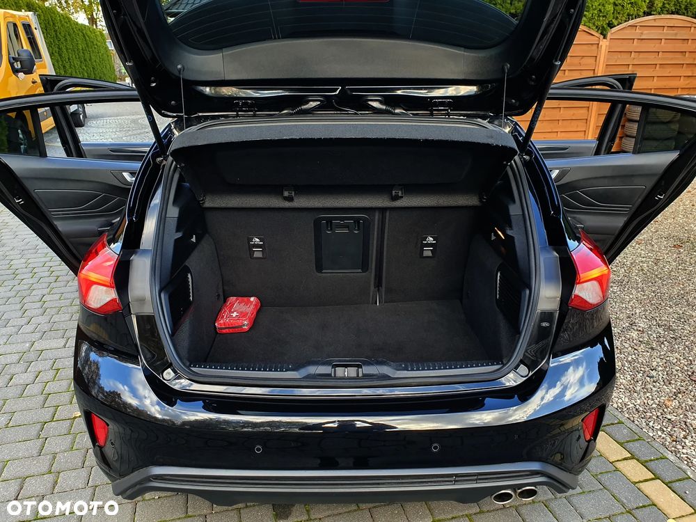 Ford Focus - 27
