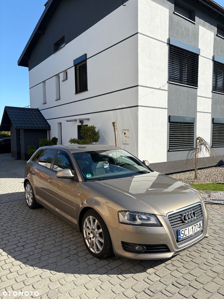 Audi A3 Sportback 2.0 TDI DPF Ambiente - 1