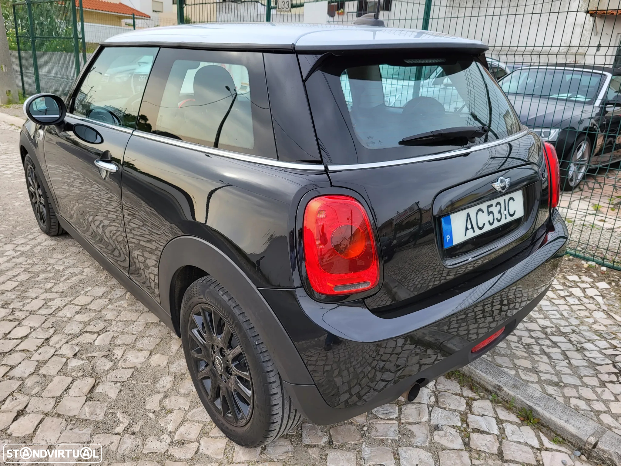 MINI 3 Portas One D - 2