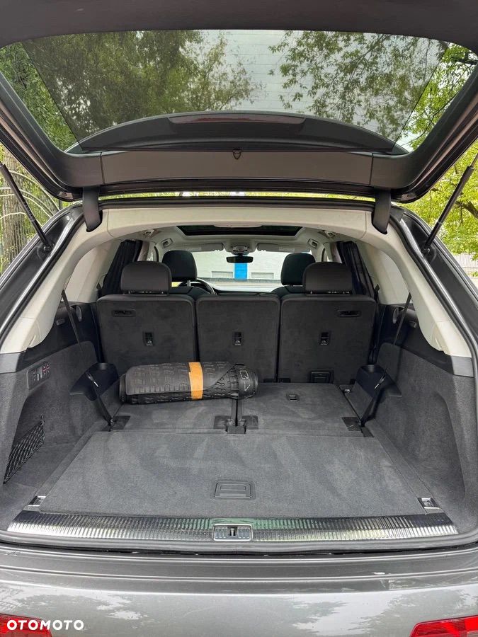 Audi Q7 - 19