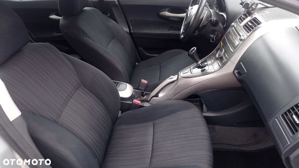 Toyota Auris 1.6 VVT-i Premium MM - 37