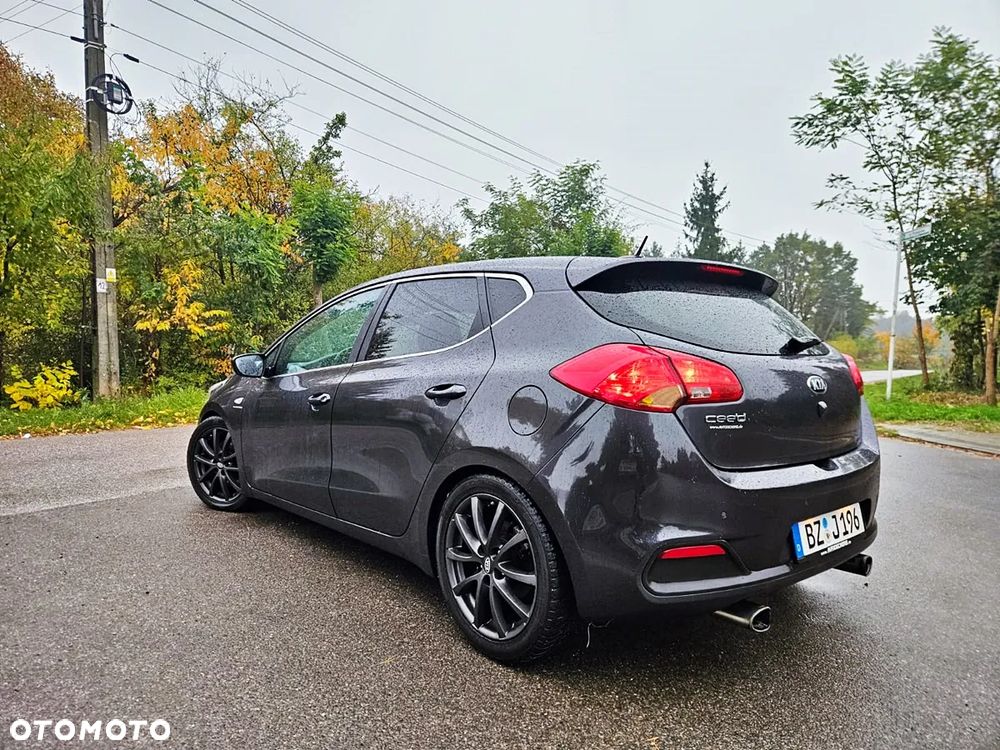 Kia Ceed 1.4 CVVT Spirit - 9