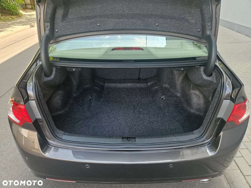 Honda Accord 2.0 Elegance Advantage - 8