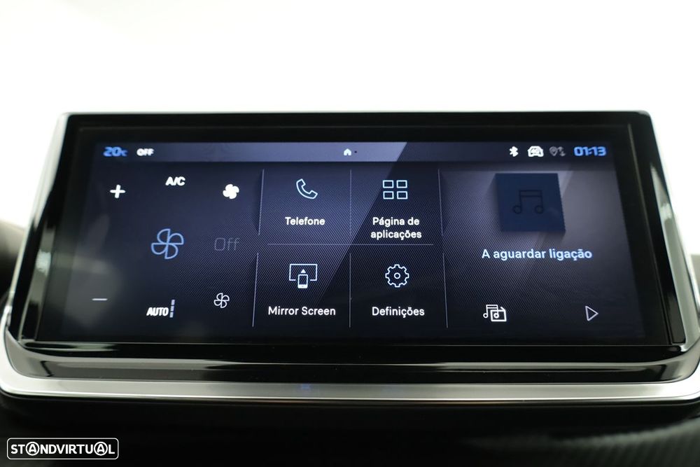 Peugeot e-2008 54 kWh Allure — fotografia 11