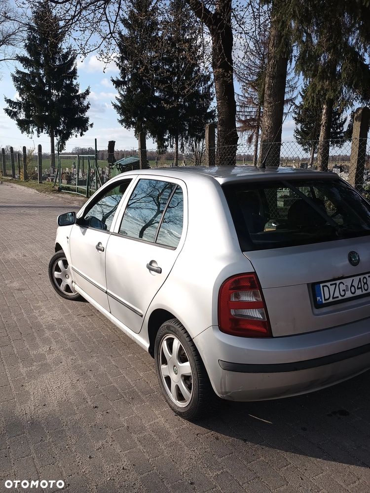 Skoda Fabia 1.4 16V Elegance - 4