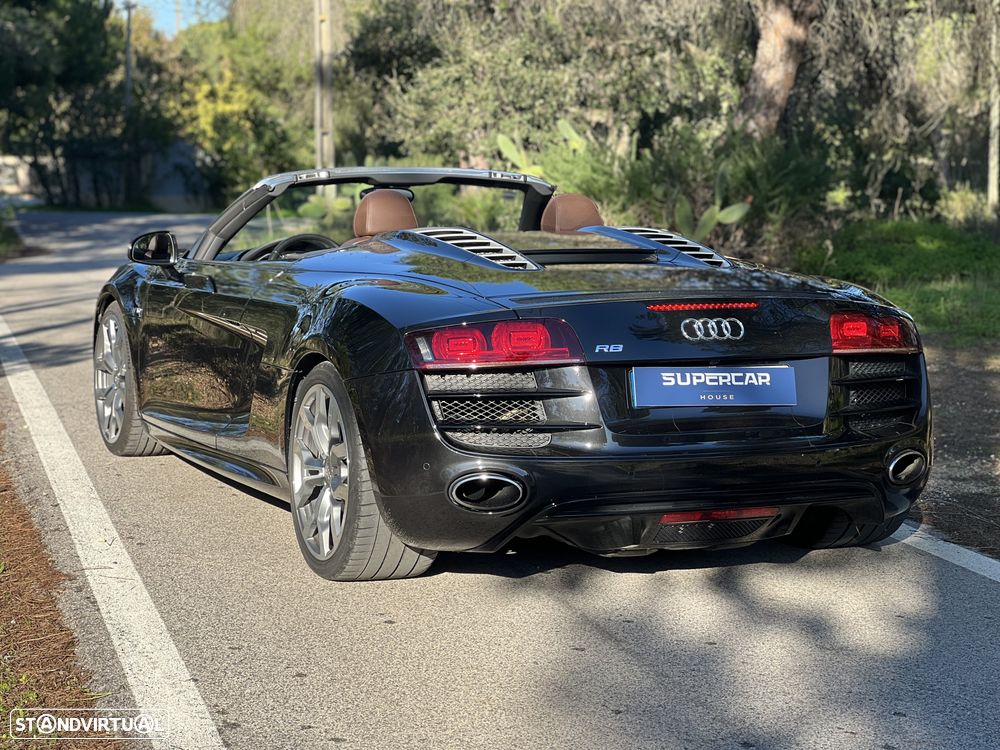 Audi R8 Spyder - 4