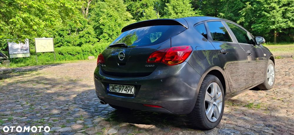 Opel Astra 1.4 T Cosmo S&S - 10
