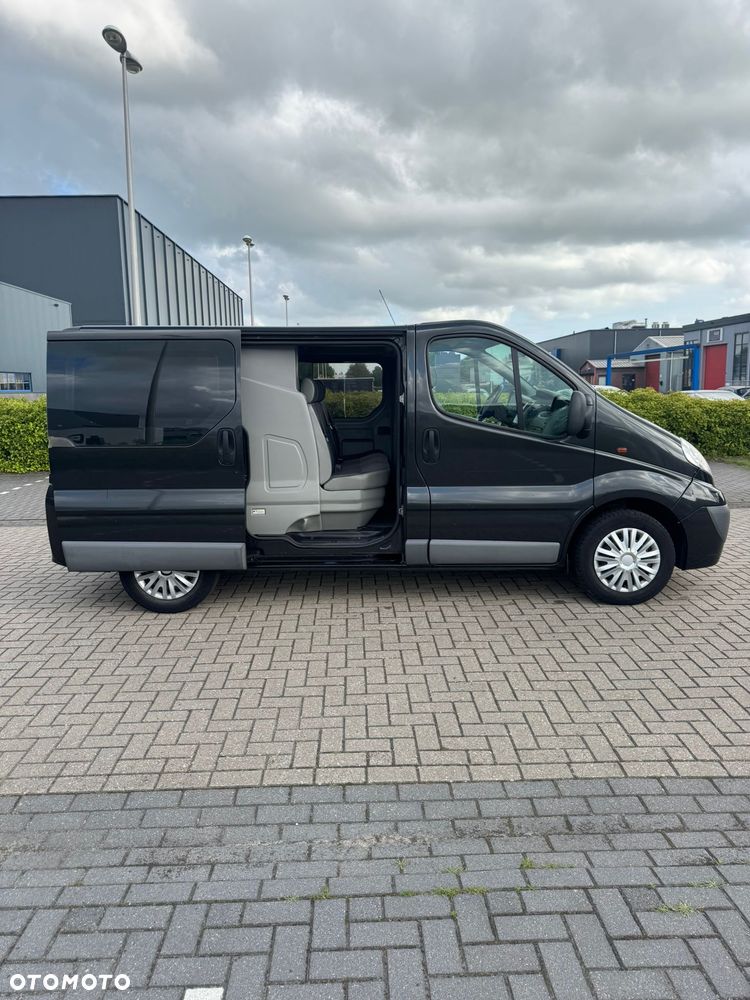 Opel Vivaro - 5