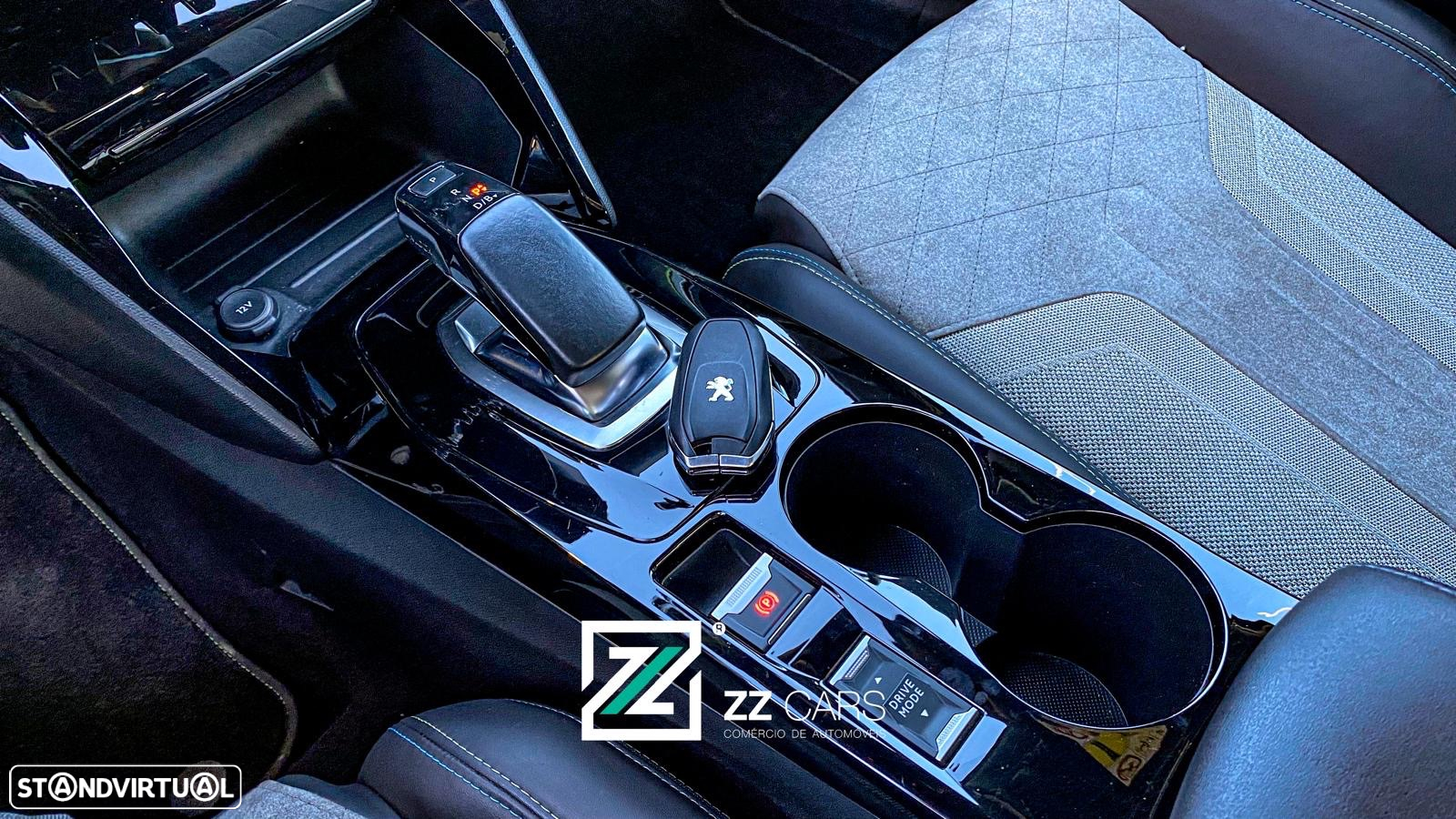 Peugeot e-208 50 kWh GT - 46