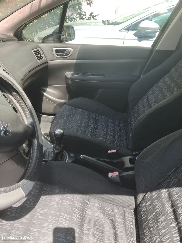 Peugeot 307 1.4 HDi XS Premium - 7