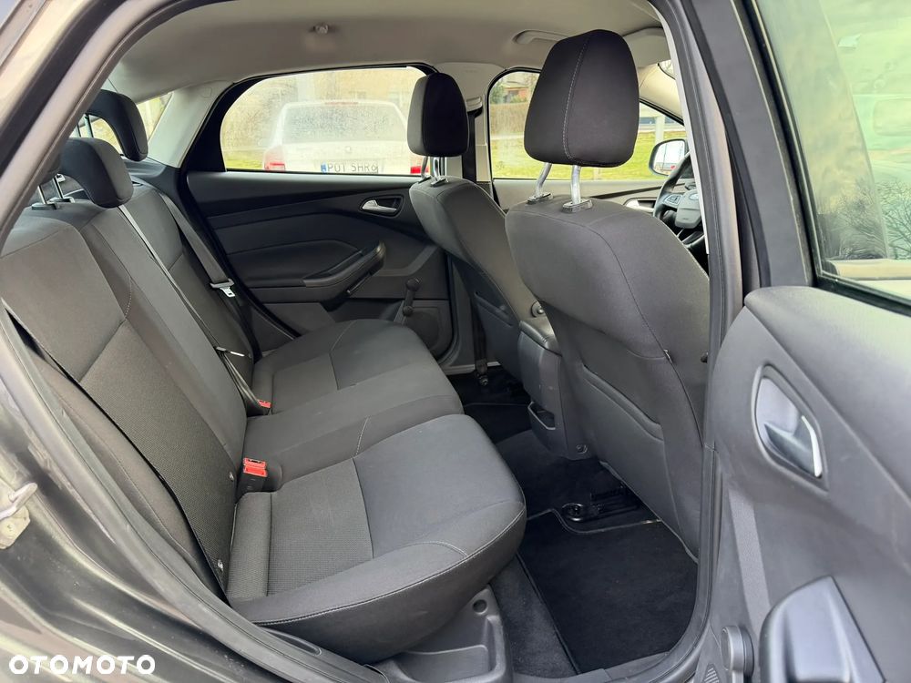 Ford Focus 1.6 SYNC Edition - 14