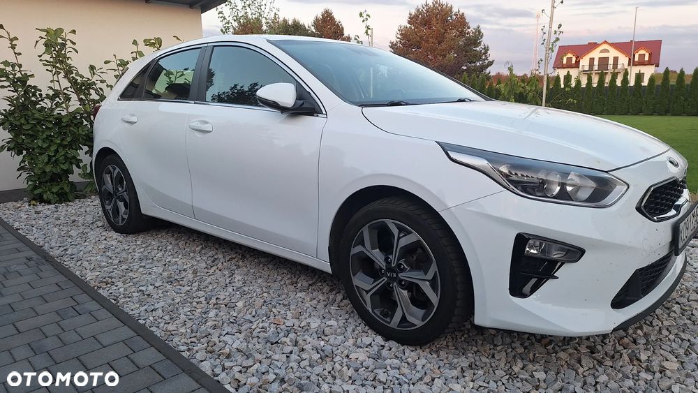 Kia Ceed - 6