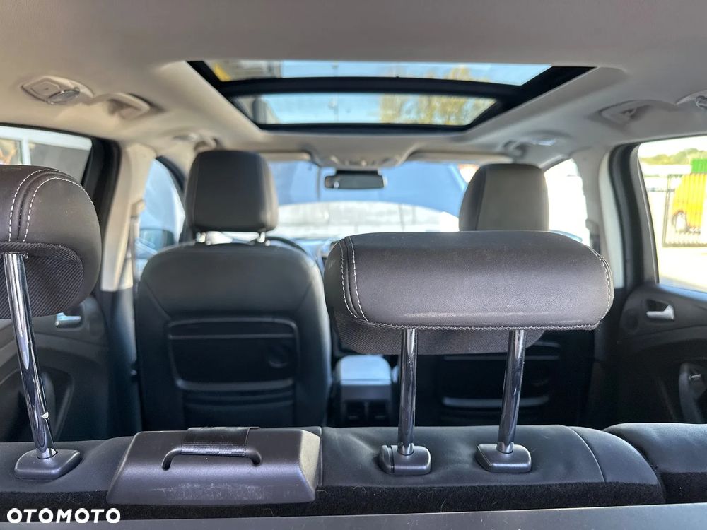 Ford Kuga 2.0 TDCi 4WD Titanium - 23