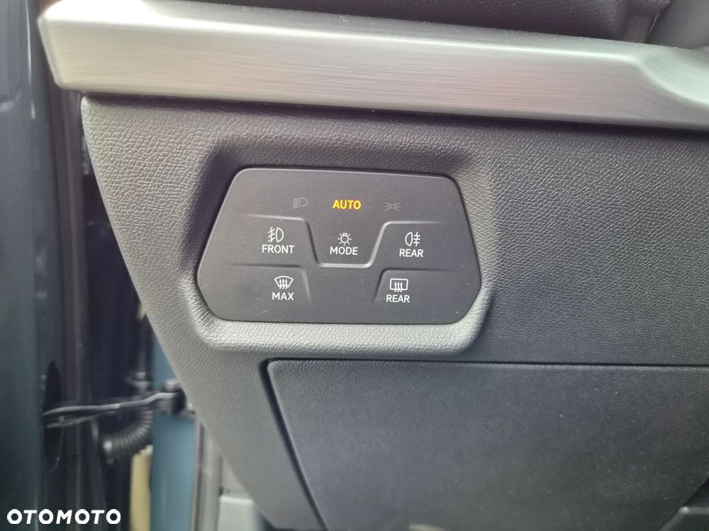 Seat Leon Sportstourer 1.5 TSI FR - 13