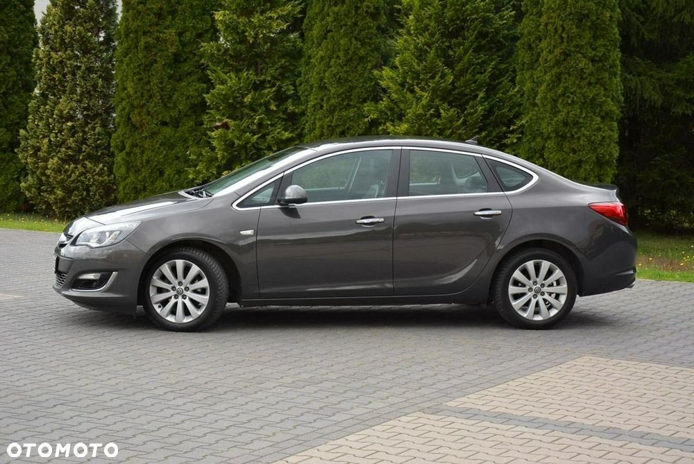Opel Astra 2013