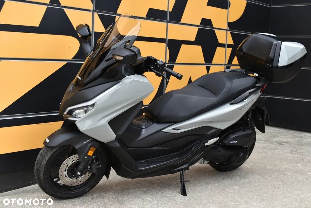 Honda NSS - 7