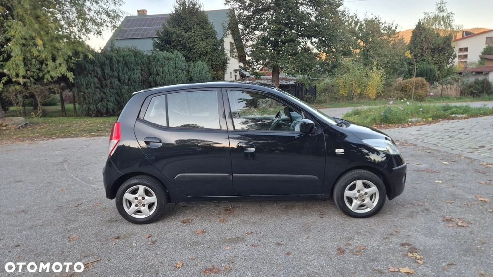 Hyundai i10 1.1 expression - 12