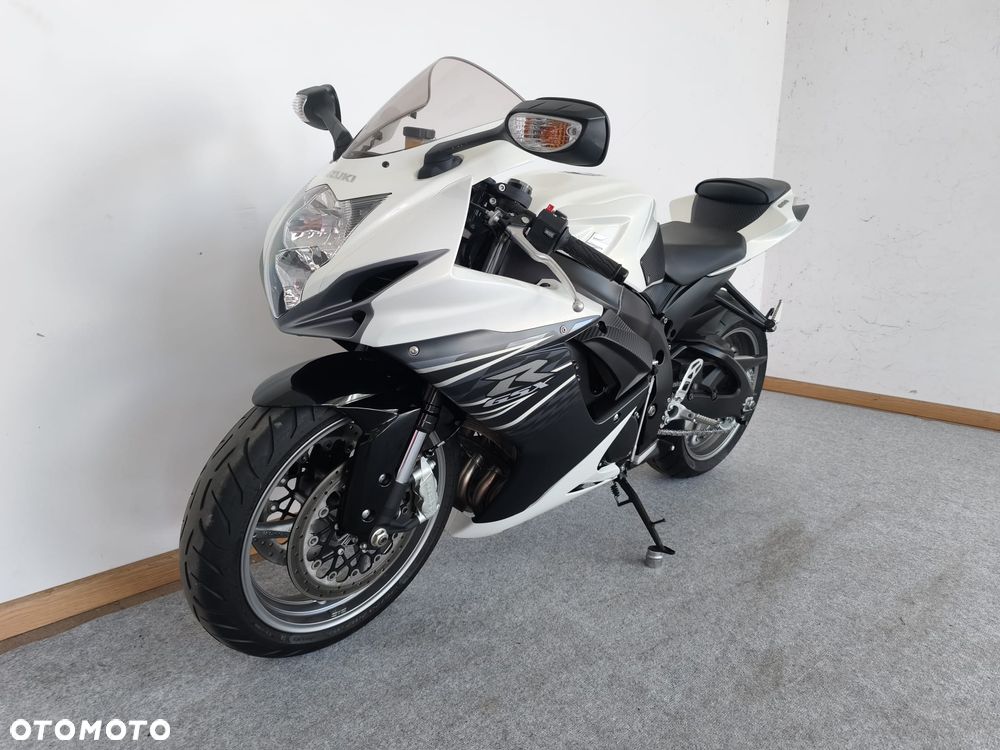 Suzuki GSX-R - 9
