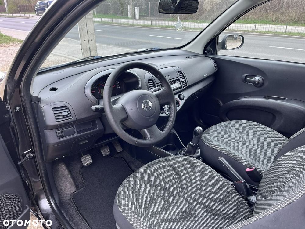Nissan Micra - 13