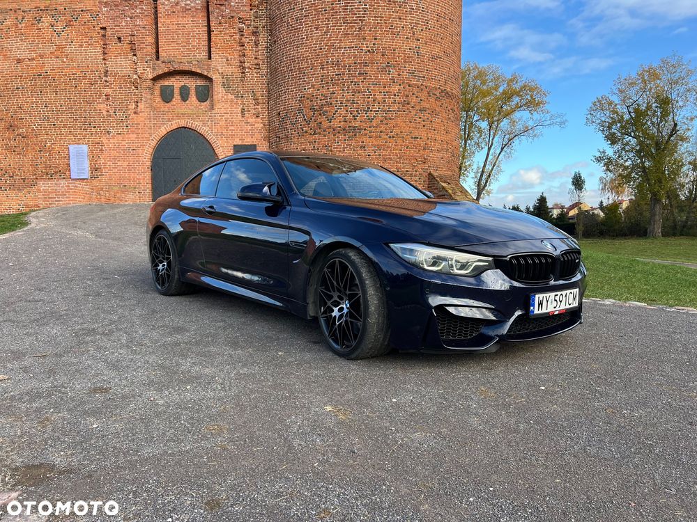 BMW M4 Coupe DKG Competition - 2
