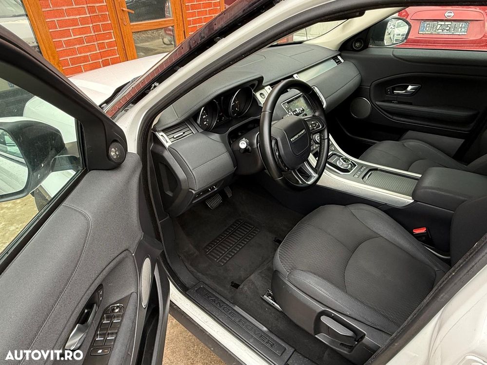 Land Rover Range Rover Evoque - 22