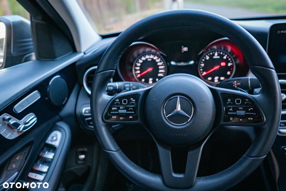 Mercedes-Benz Klasa C 200 d 9G-TRONIC - 16