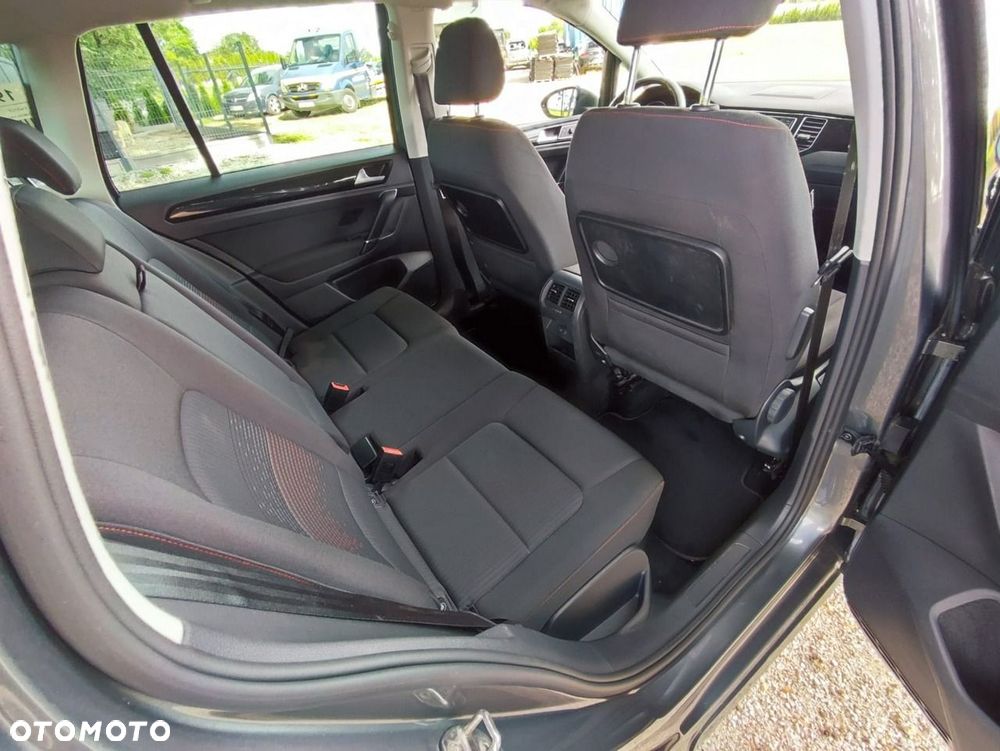 Volkswagen Golf Sportsvan - 16