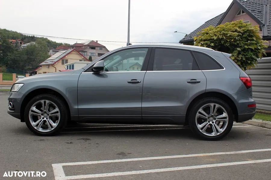 Audi Q5 2.0 40 TDI quattro S tronic Sport - 10