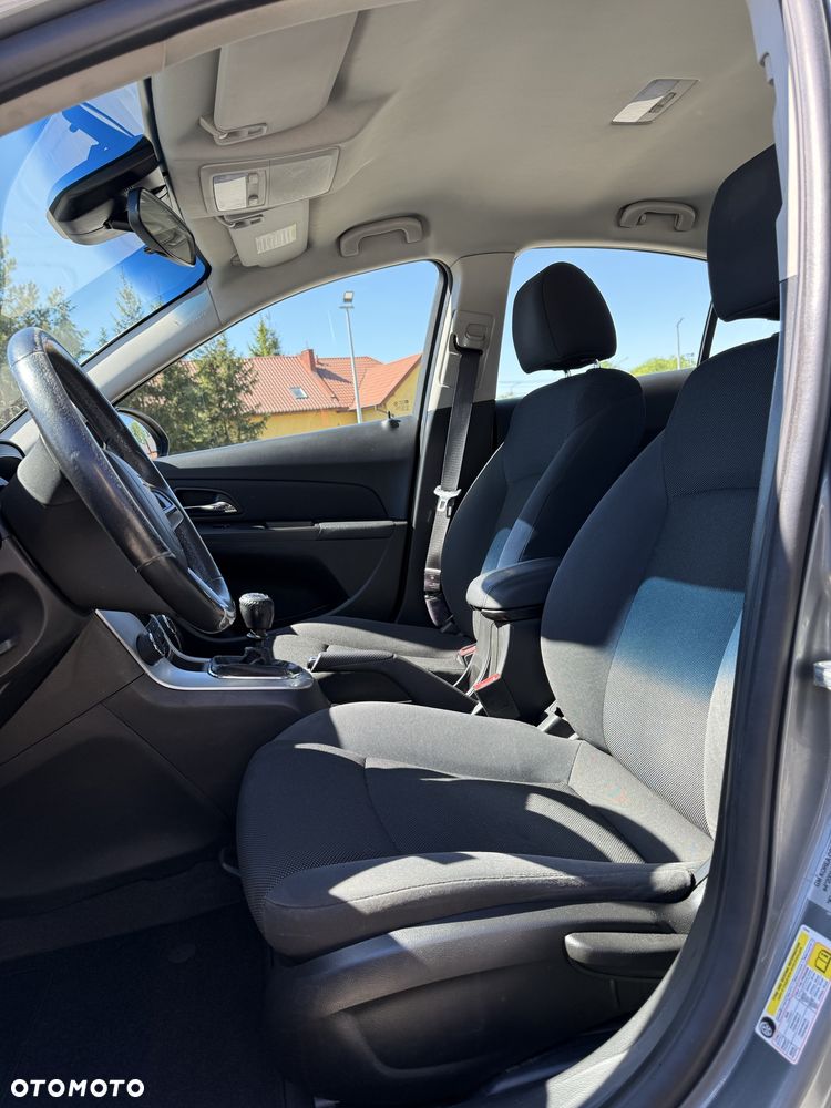 Chevrolet Cruze - 6