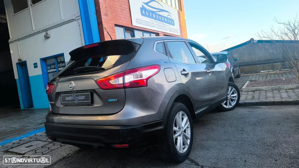 Nissan Qashqai 1.5 dCi Acenta RS+EPI - 9
