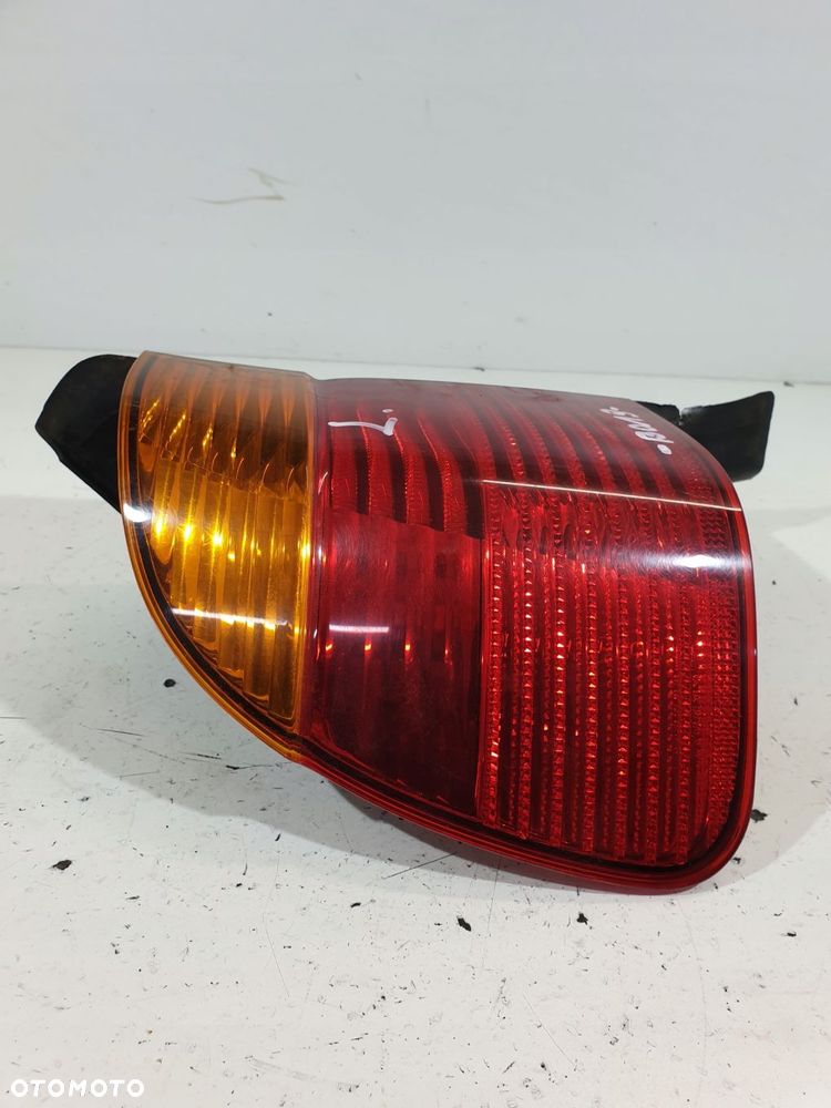 lampa lewy tył w błotnik bmw 5 e39 touring eur lift - 10