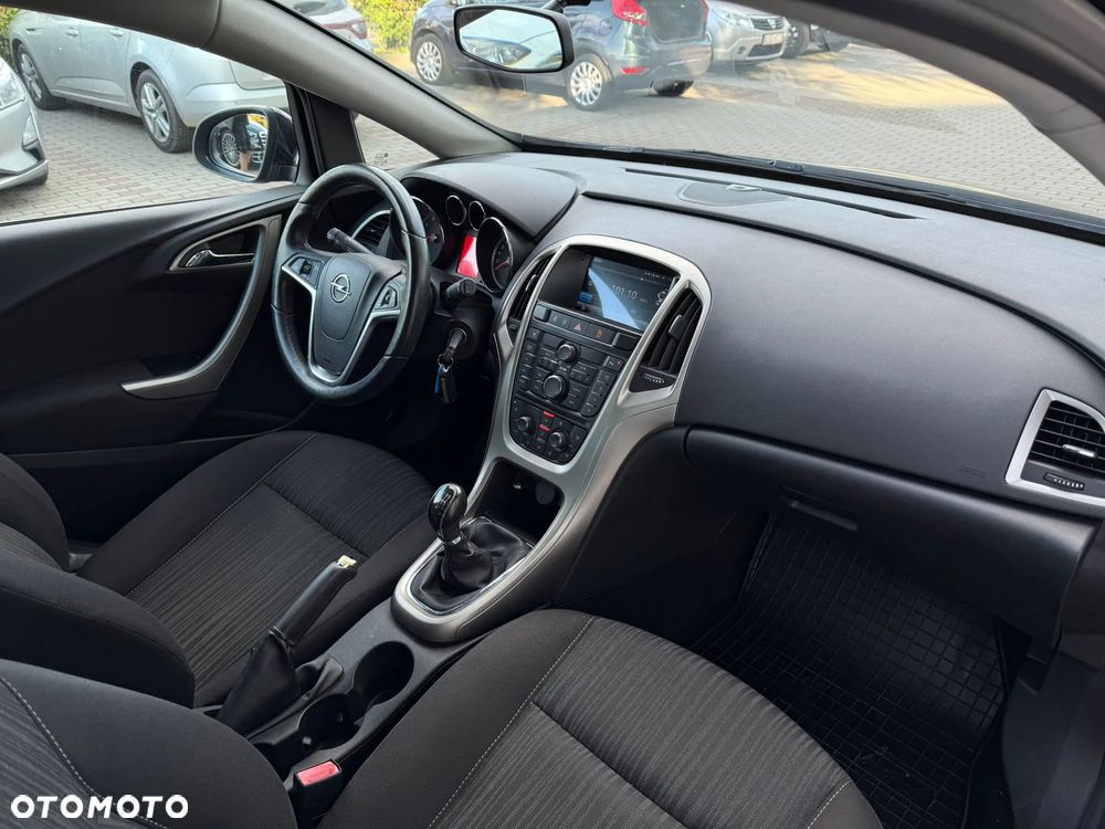 Opel Astra 1.4 Turbo Cosmo - 35