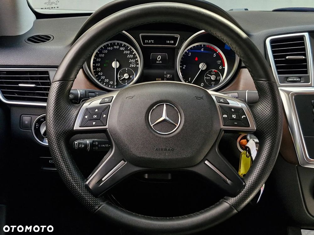 Mercedes-Benz ML 350 BlueTEC 4MATIC 7G-TRONIC - 26