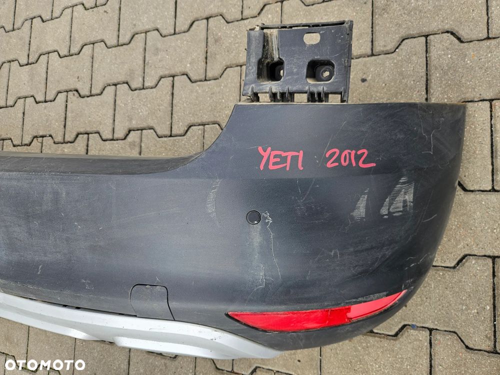 Skoda Yeti zderzak tył tylny - 2