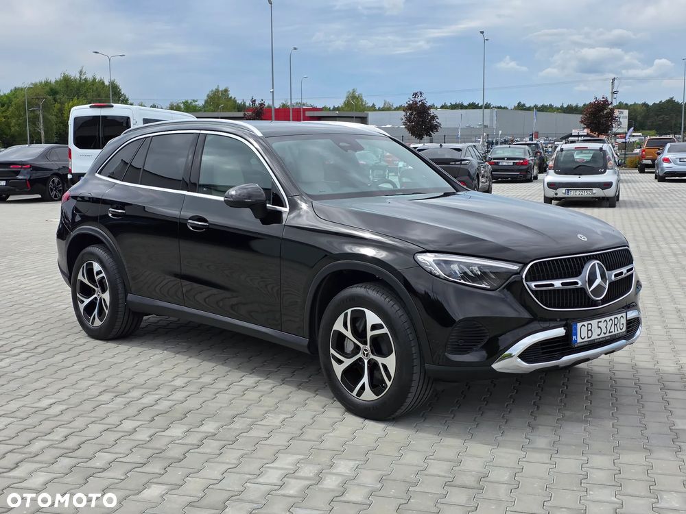 Mercedes-Benz GLC 300 e 4-Matic Avantgarde - 3
