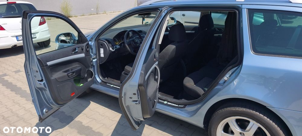 Skoda Octavia - 8