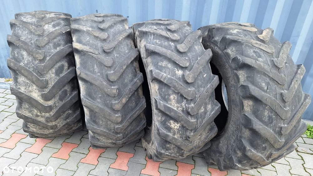 Opony Manitou JCB MERLO ładowarka teleskopowa 460/70r24 17,5-24 trelleborg th400 - 1