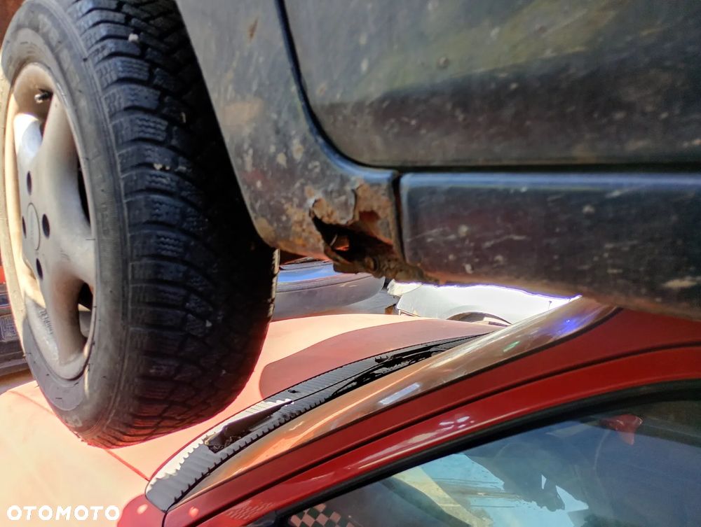 FORD FIESTA MK5 LIFT 05-08 1.3 DURATEC - OSLONA PRZECIWSLONECZNA LEWA PRAWA - 12