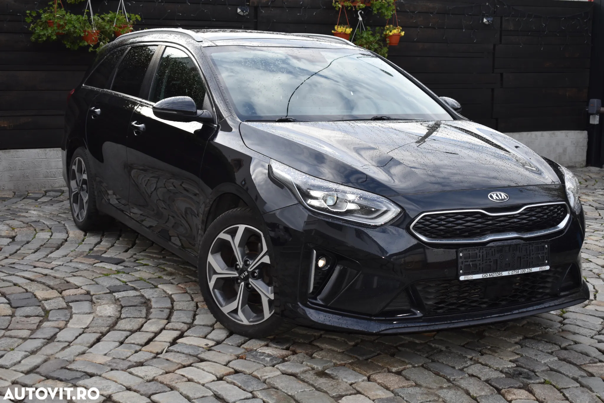 Kia Ceed SW 1.6 GDI DCT OPF Plug-in-Hybrid Platinum Edition - 12