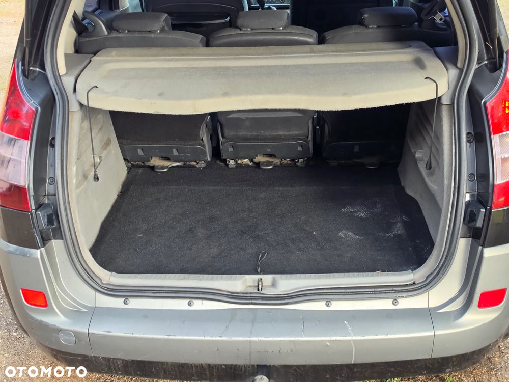 Renault Scenic 1.9 dCi Confort Expression - 8