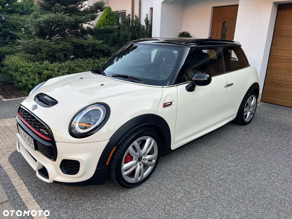 MINI Cooper John Works - 4
