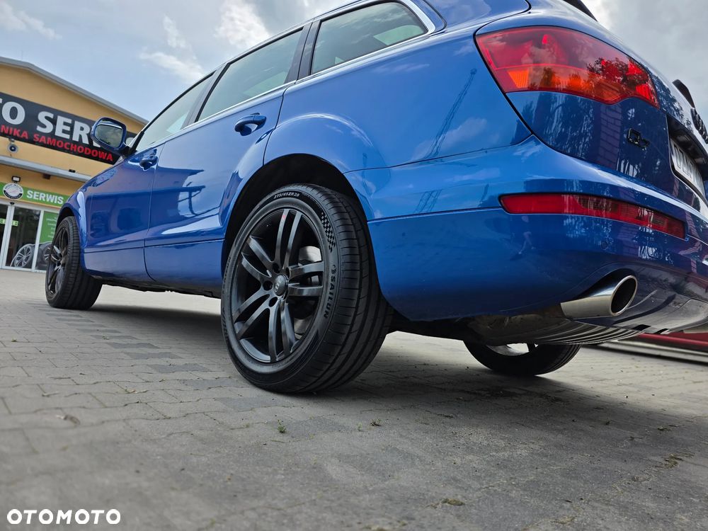 Audi Q7 - 7