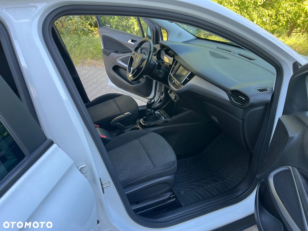 Opel Crossland X 1.2 T Enjoy S&S - 14